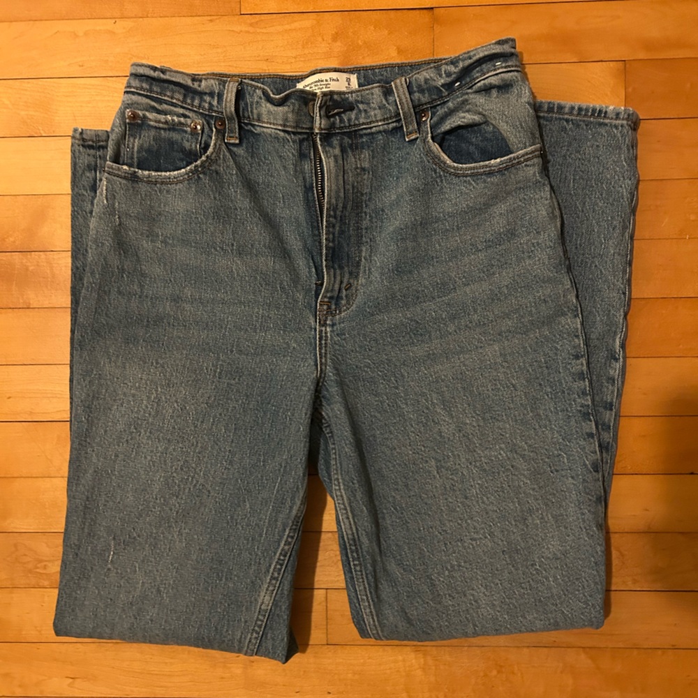 8 Tall Abercrombie Jeans